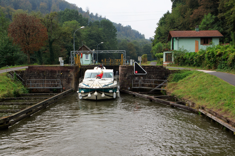 Passage d'une écluse