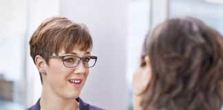 Oticon Opn, l’aide auditive qui facilite le quotidien