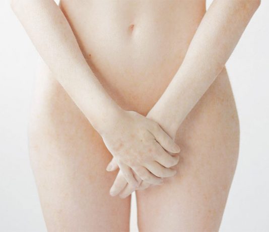 Que faire avec des poils blanc sur le pubis