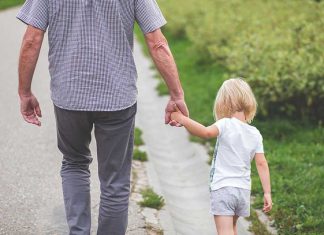 Partir en vacances avec ses petits-enfants