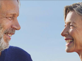Disons Demain, le site de rencontres pour seniors par Meetic